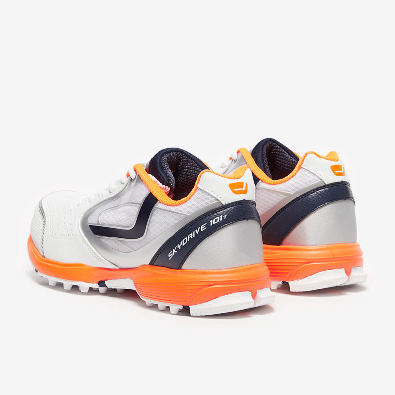 buy online cricket shoes